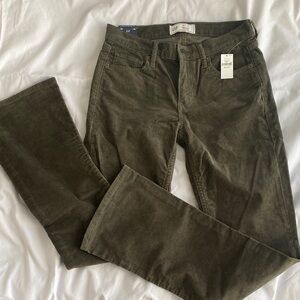 GAP Women's Olive Green Baby Boot Corduroy Pants NWT